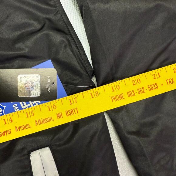 NFL Las Vegas Raiders Bomber Jacket Button up Coat Youth M (10-12) MSRP $130 - Picture 8 of 10